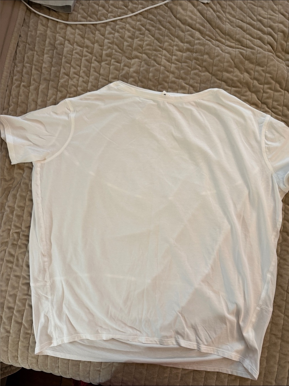 lululemon athletica Women’s White Short Sleeve Tee